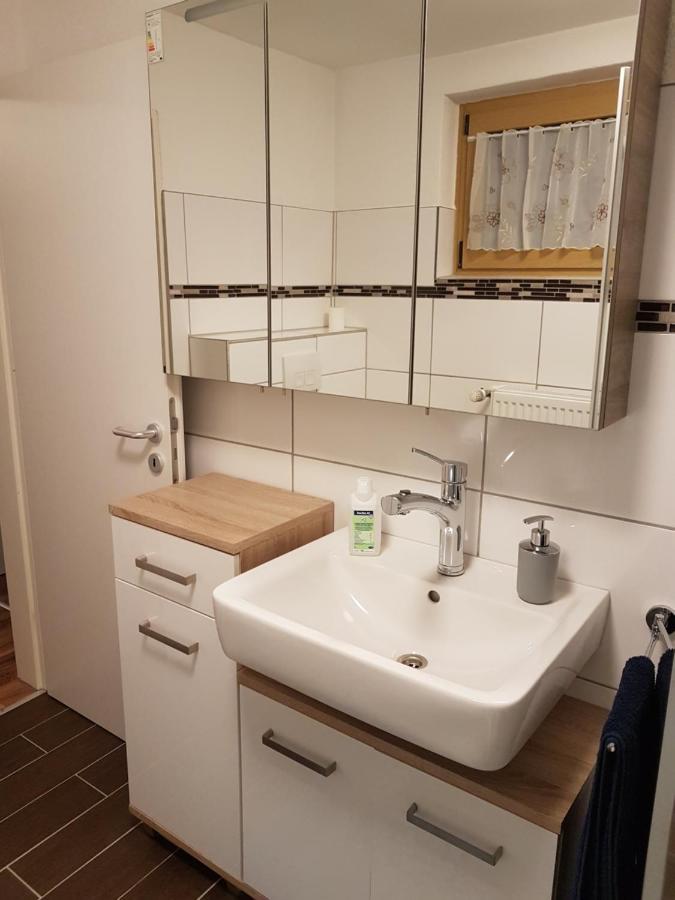 Ferienwohnung- Sarah Hahnstatten Екстериор снимка
